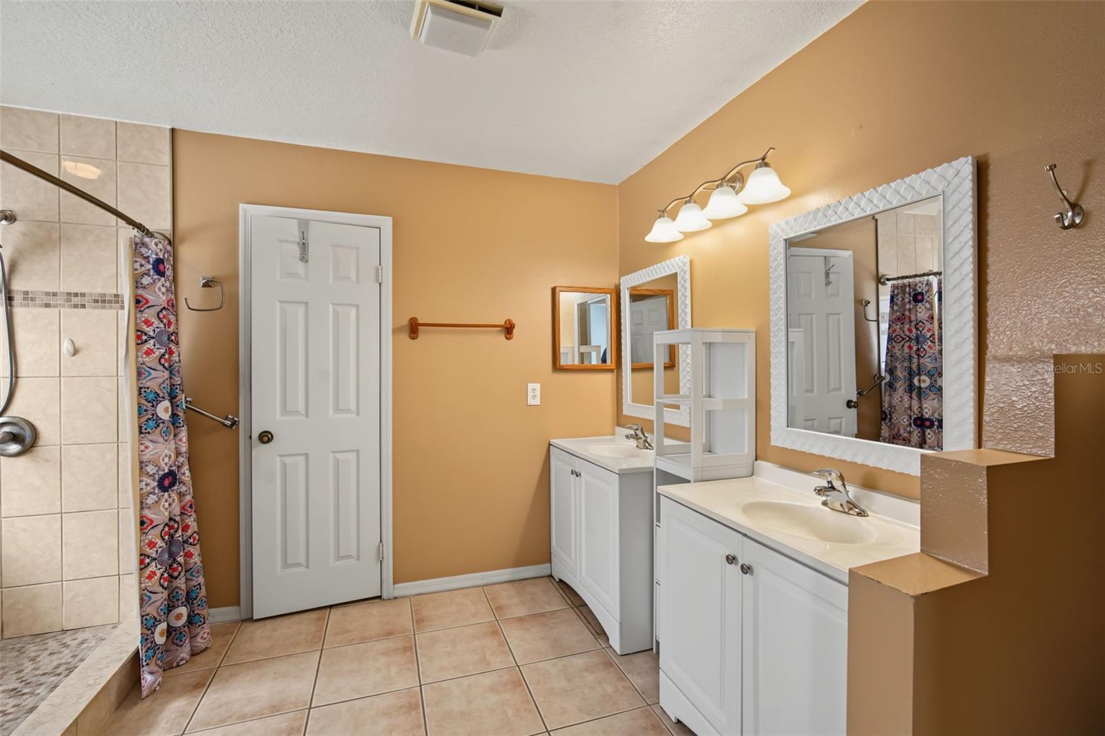 10251 ALLENWOOD DR