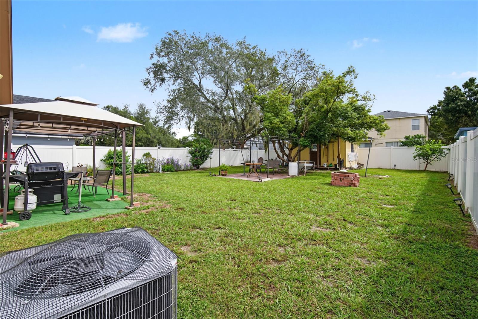 10251 ALLENWOOD DR