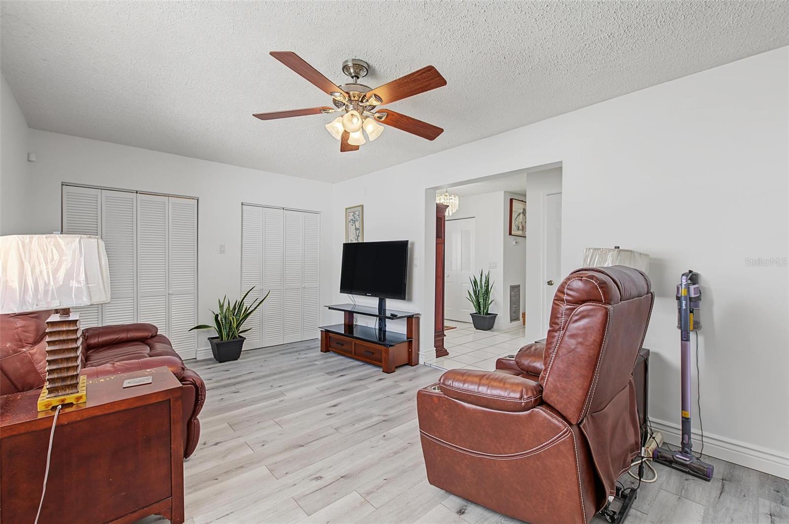 8239 VASSAR CIR