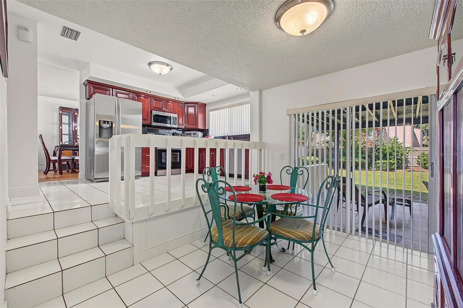 8239 VASSAR CIR