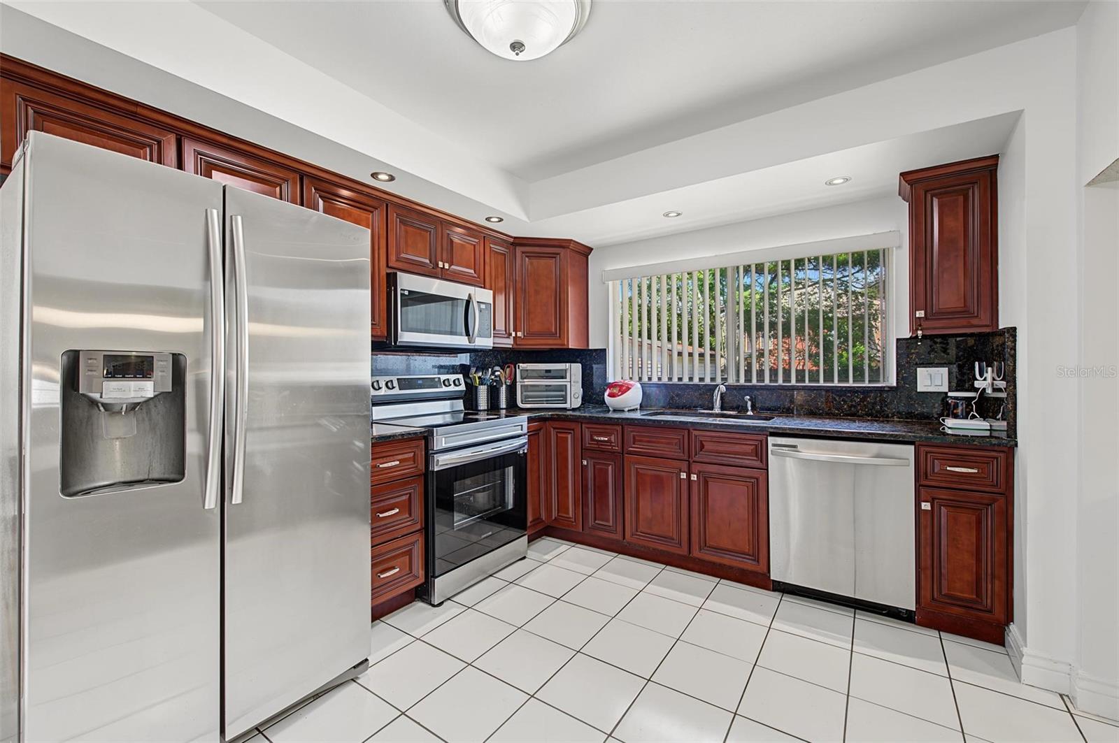 8239 VASSAR CIR