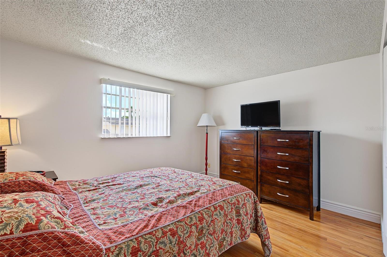 8239 VASSAR CIR
