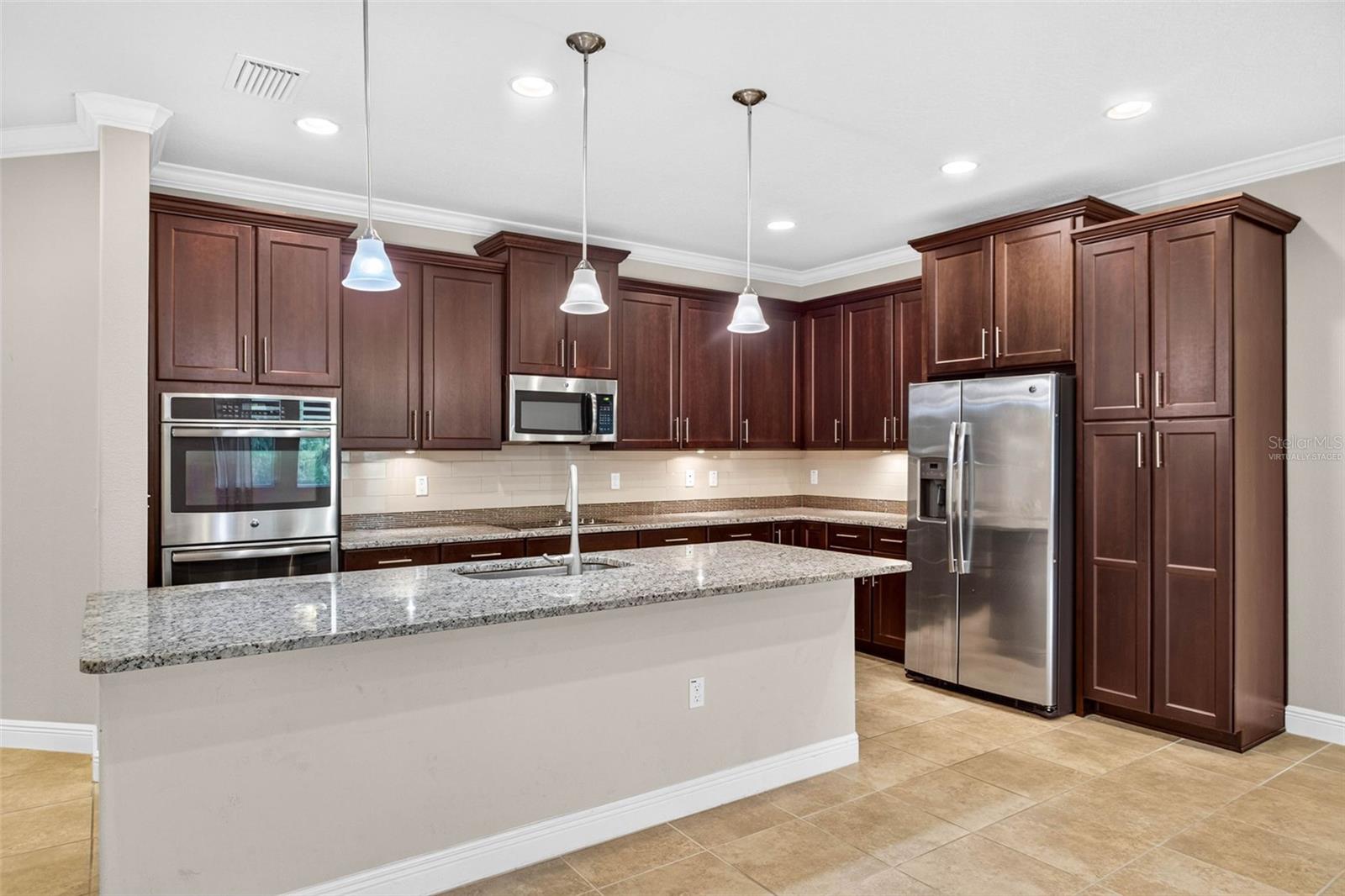 14619 ROCKY BROOK DR