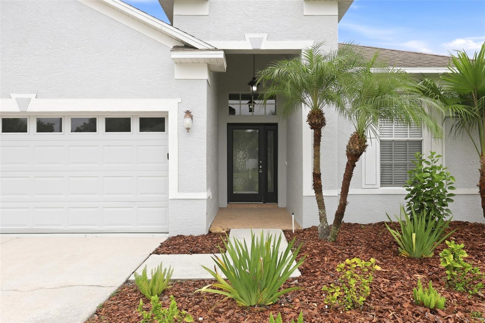 1028 APPIAN PL