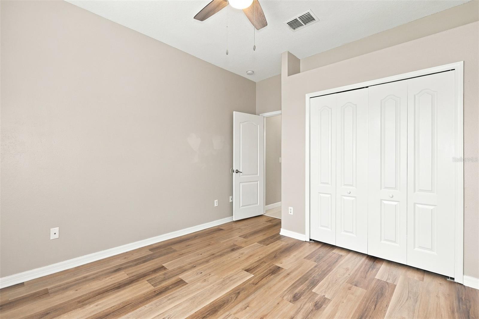 1028 APPIAN PL