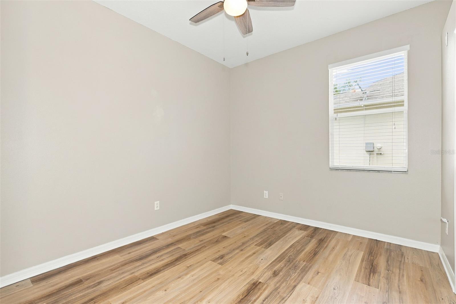 1028 APPIAN PL