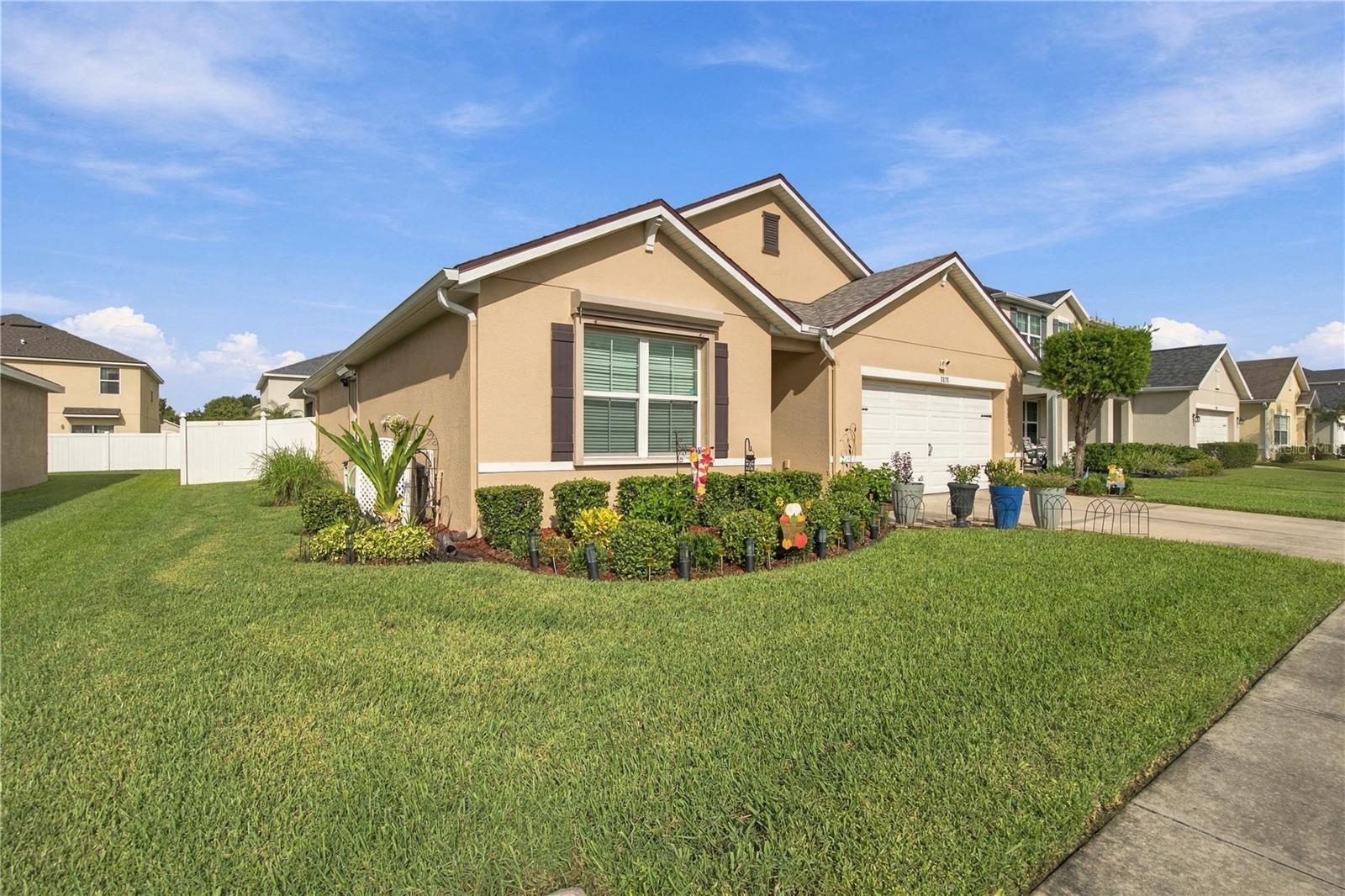 3838 CRYSTAL DEW ST