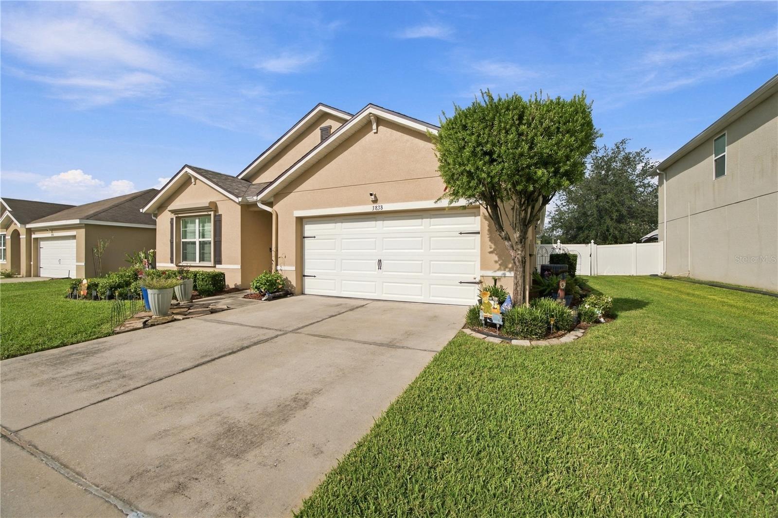 3838 CRYSTAL DEW ST