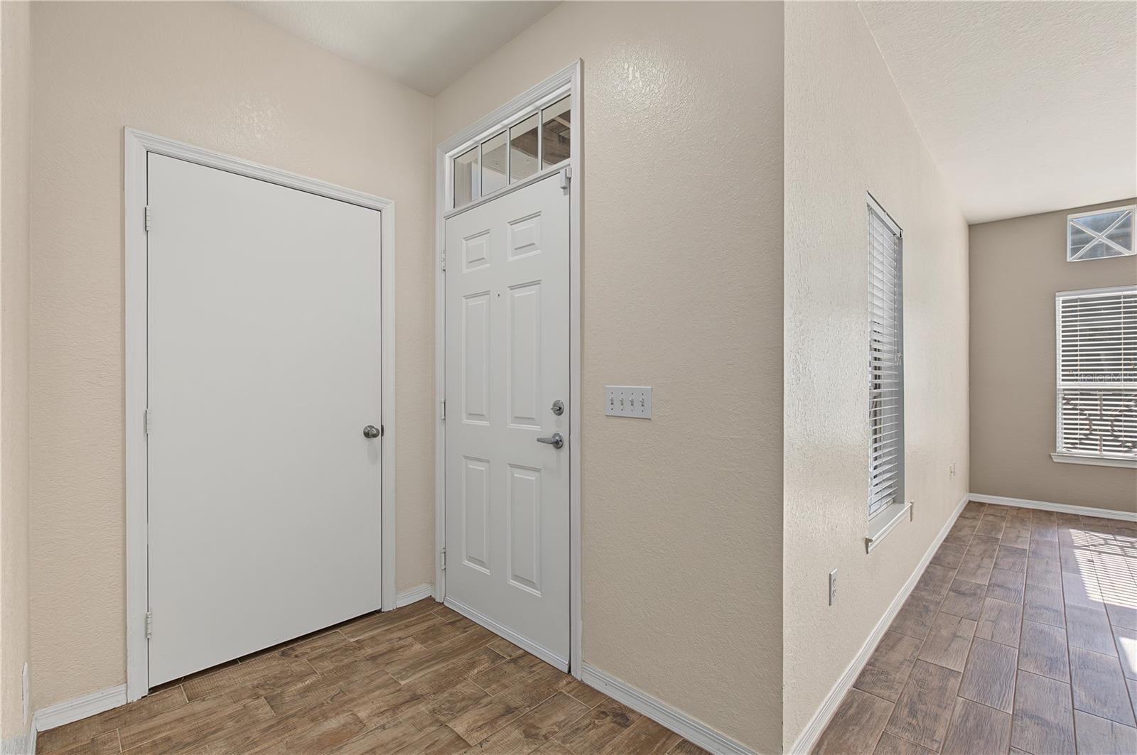 4006 CARROLLWOOD PALM CT