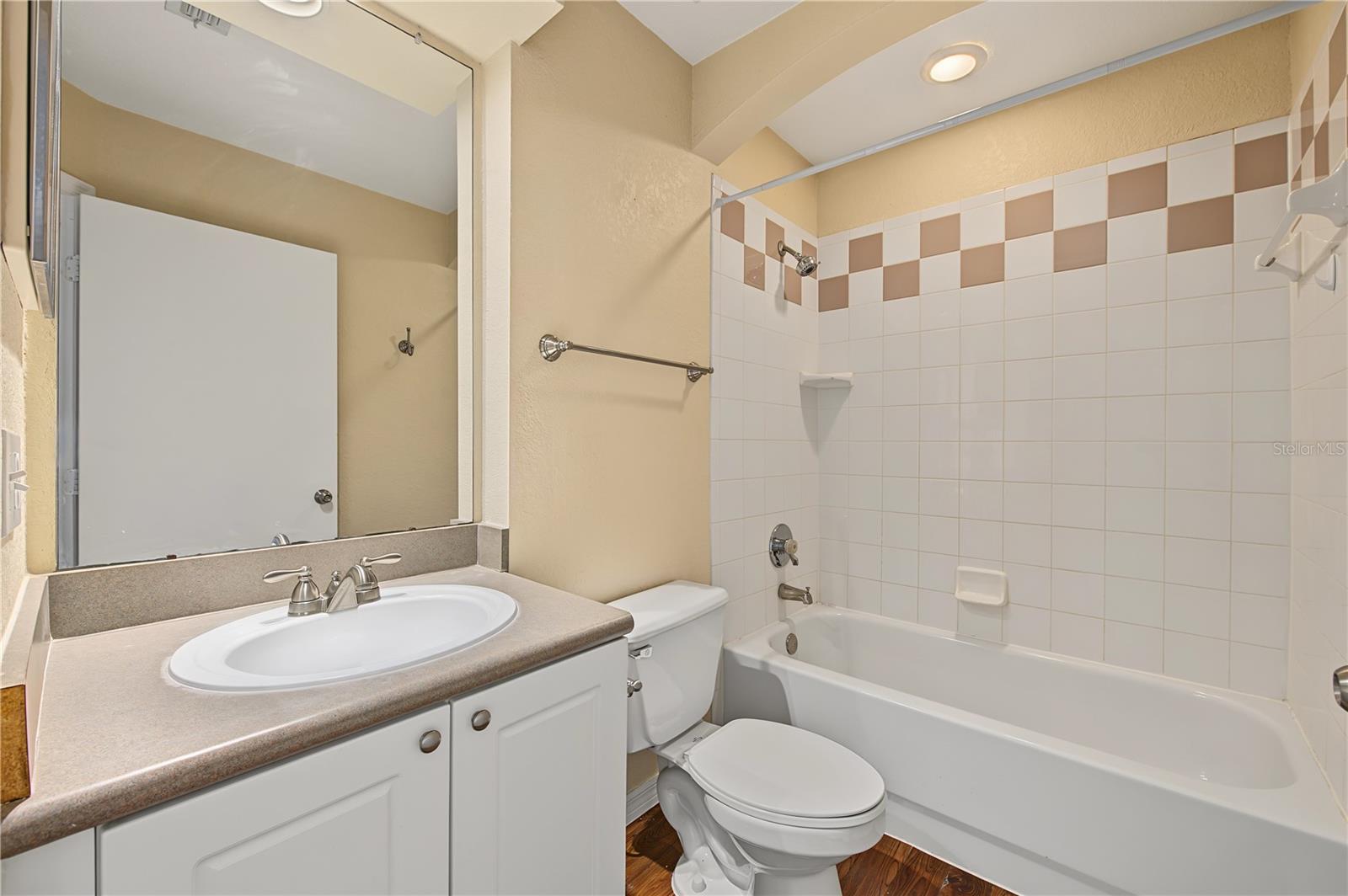 4006 CARROLLWOOD PALM CT