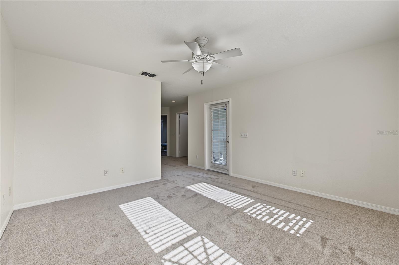 4006 CARROLLWOOD PALM CT