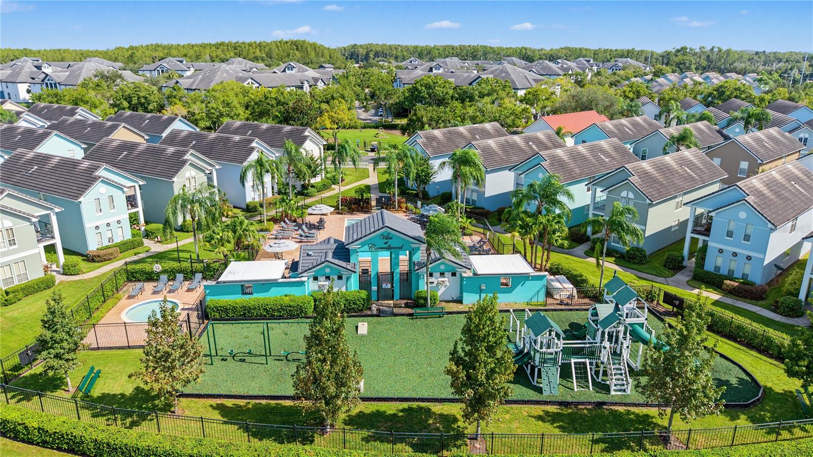 4006 CARROLLWOOD PALM CT