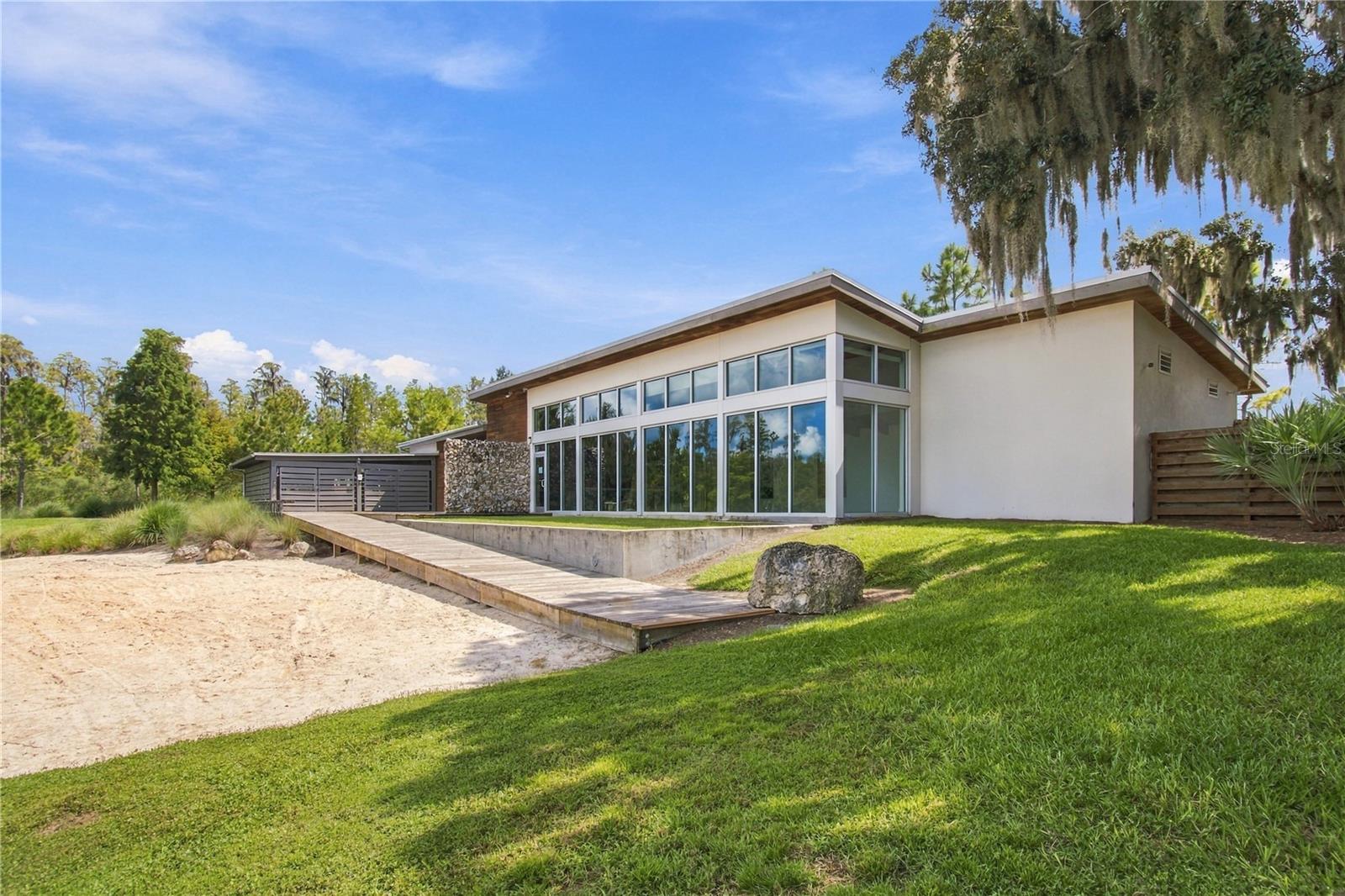 3322 MONROE MEADOWS DR