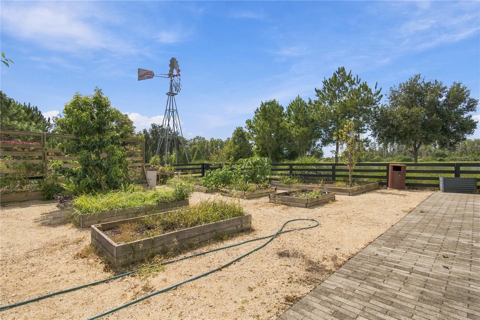3322 MONROE MEADOWS DR