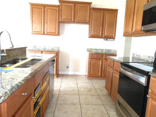 10524 SHADY PRESERVE DR