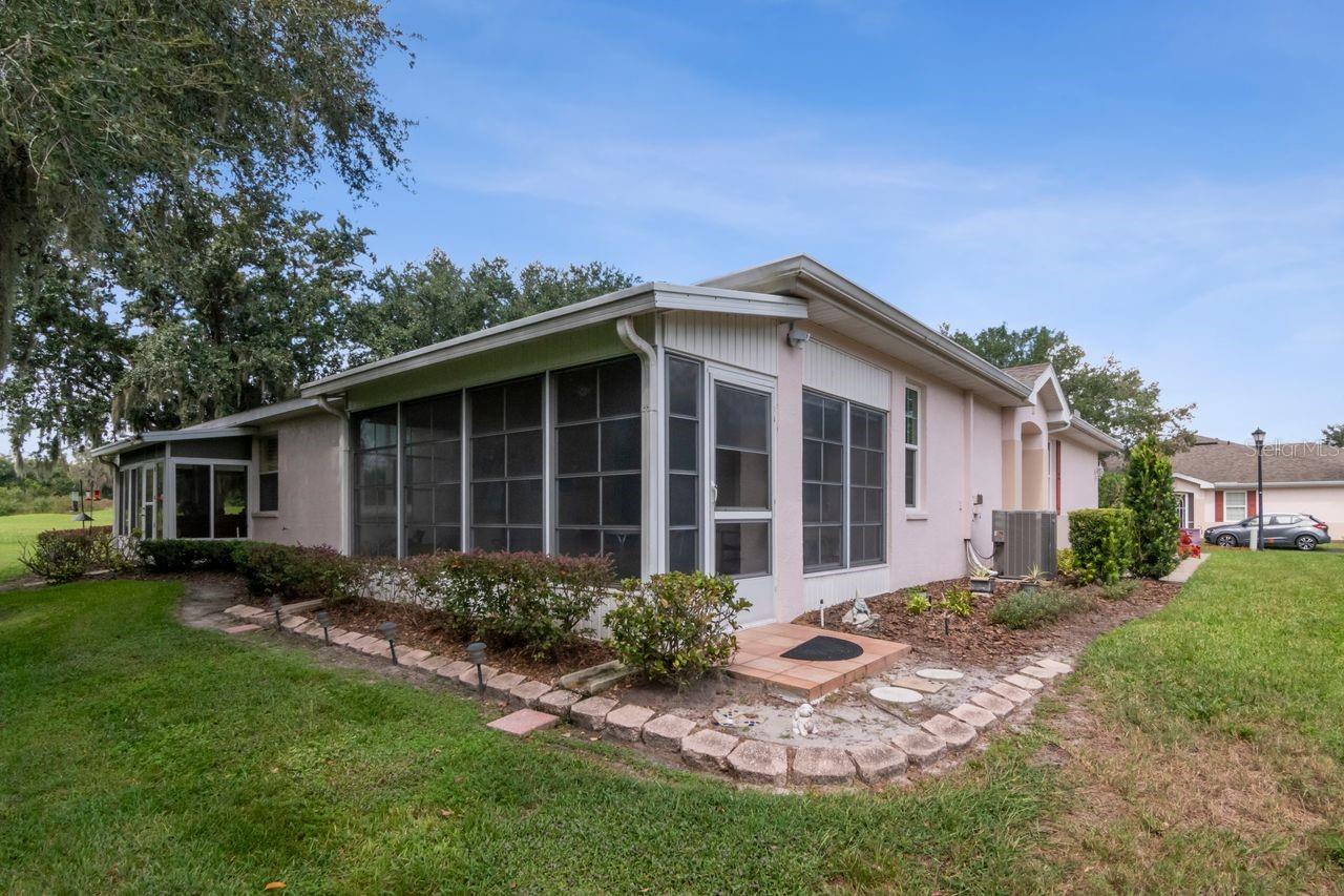 2635 EAGLE GREENS DR