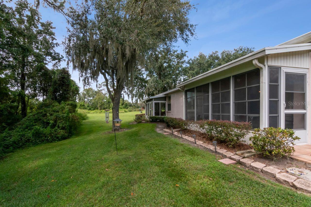 2635 EAGLE GREENS DR