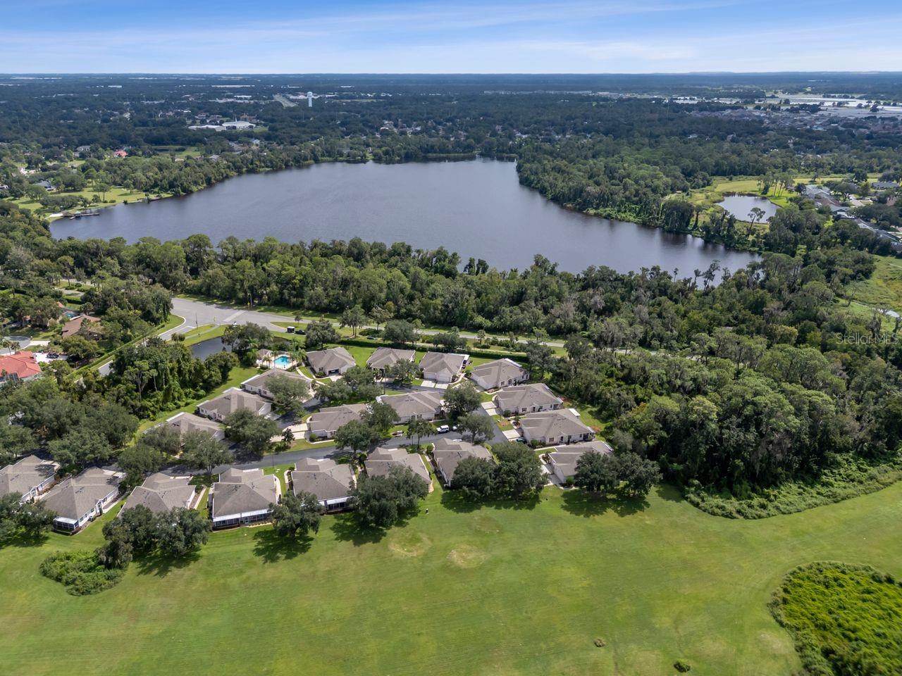 2635 EAGLE GREENS DR