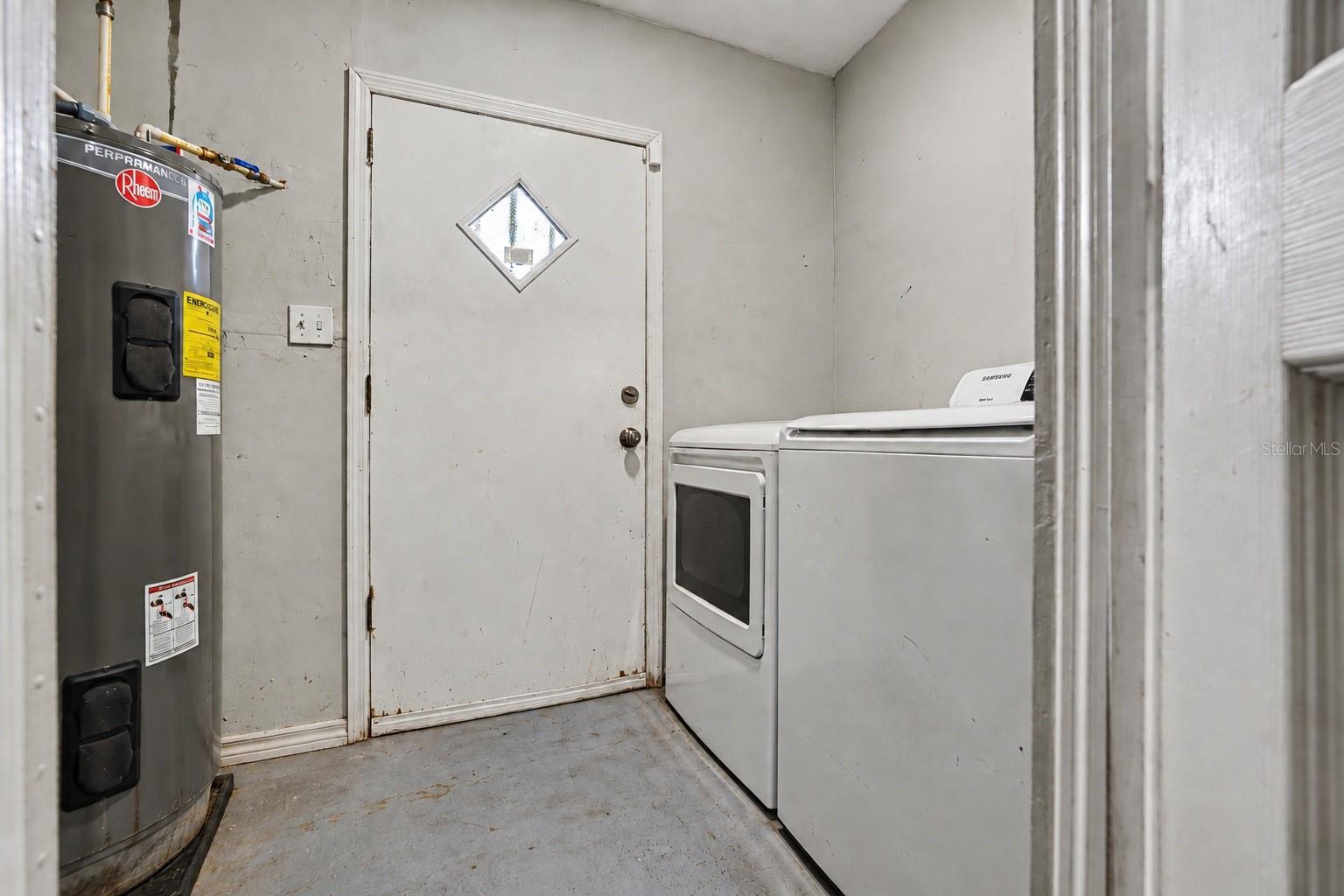 218 PARK RIDGE AVE