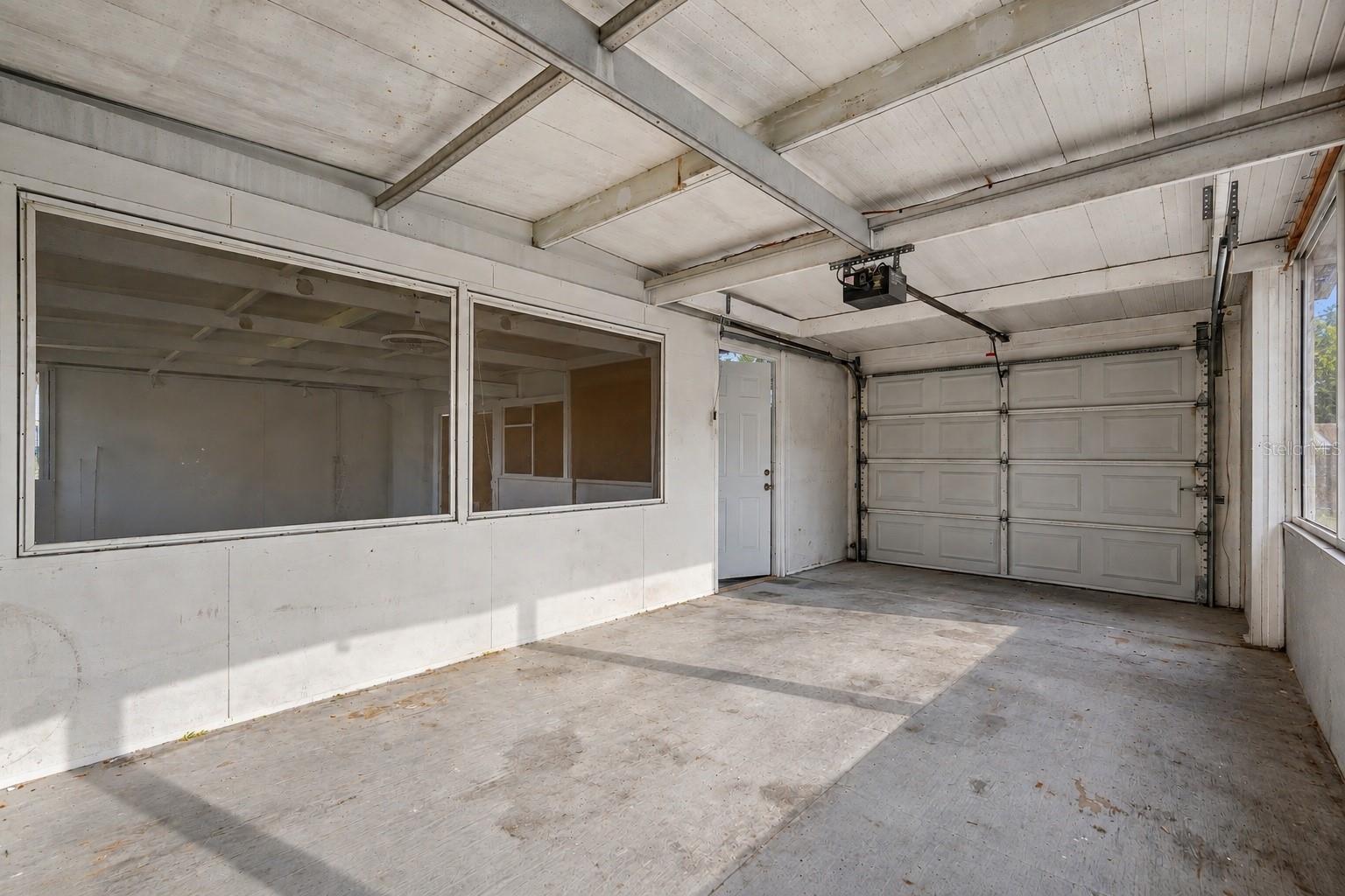 218 PARK RIDGE AVE