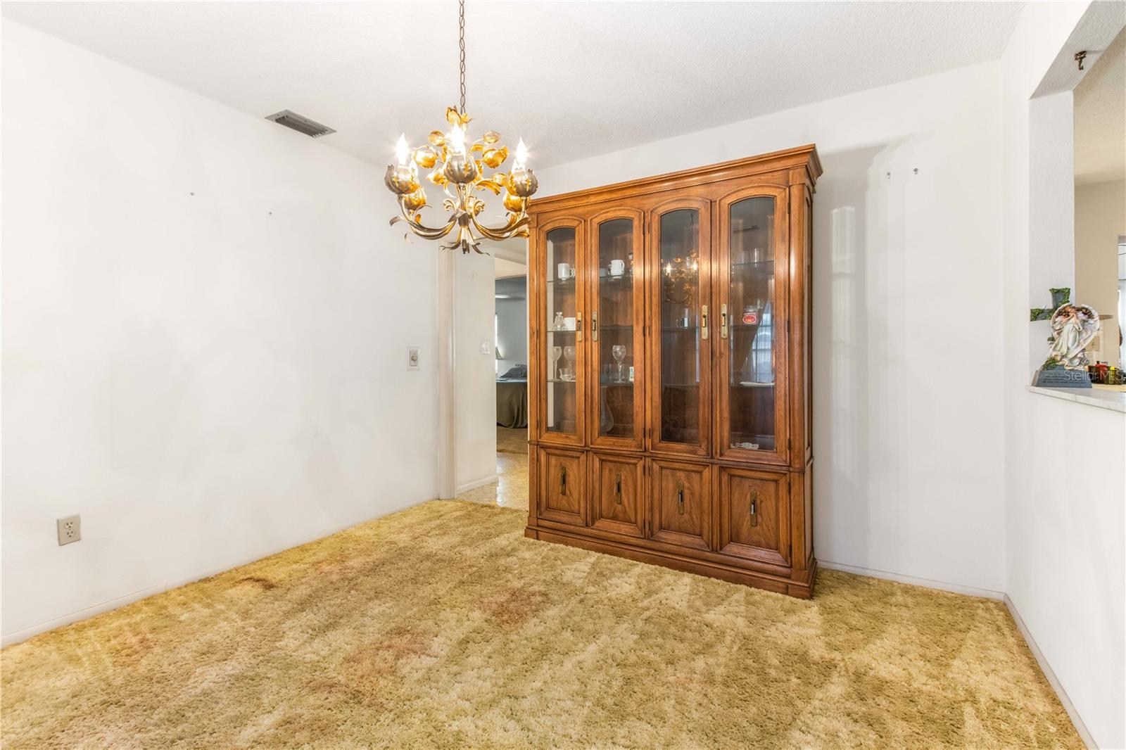 1950 SANDPIPER DR