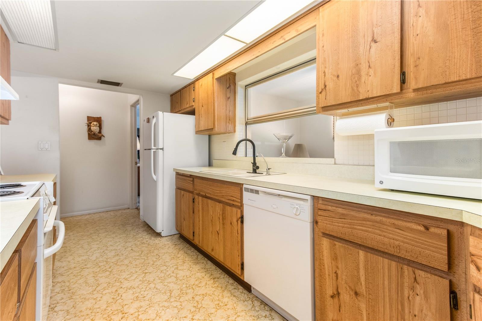 1950 SANDPIPER DR