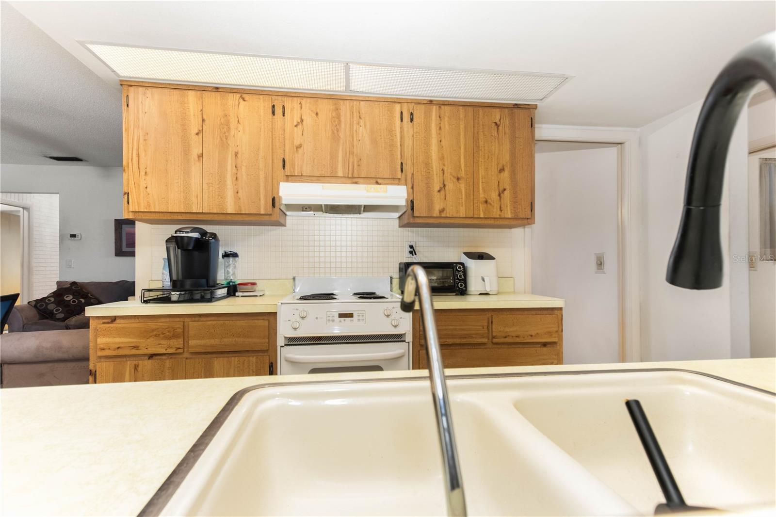 1950 SANDPIPER DR