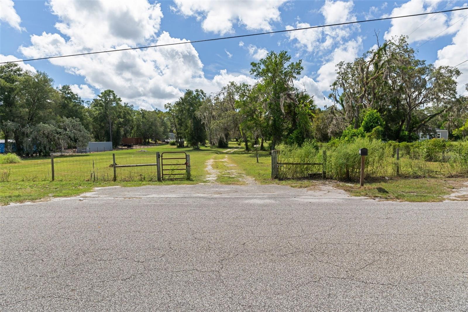 16344 PLATINUM DR