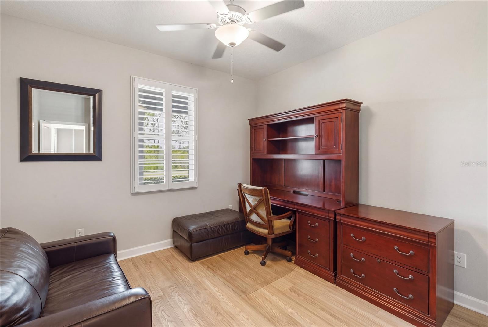 8888 SHADYSIDE LN