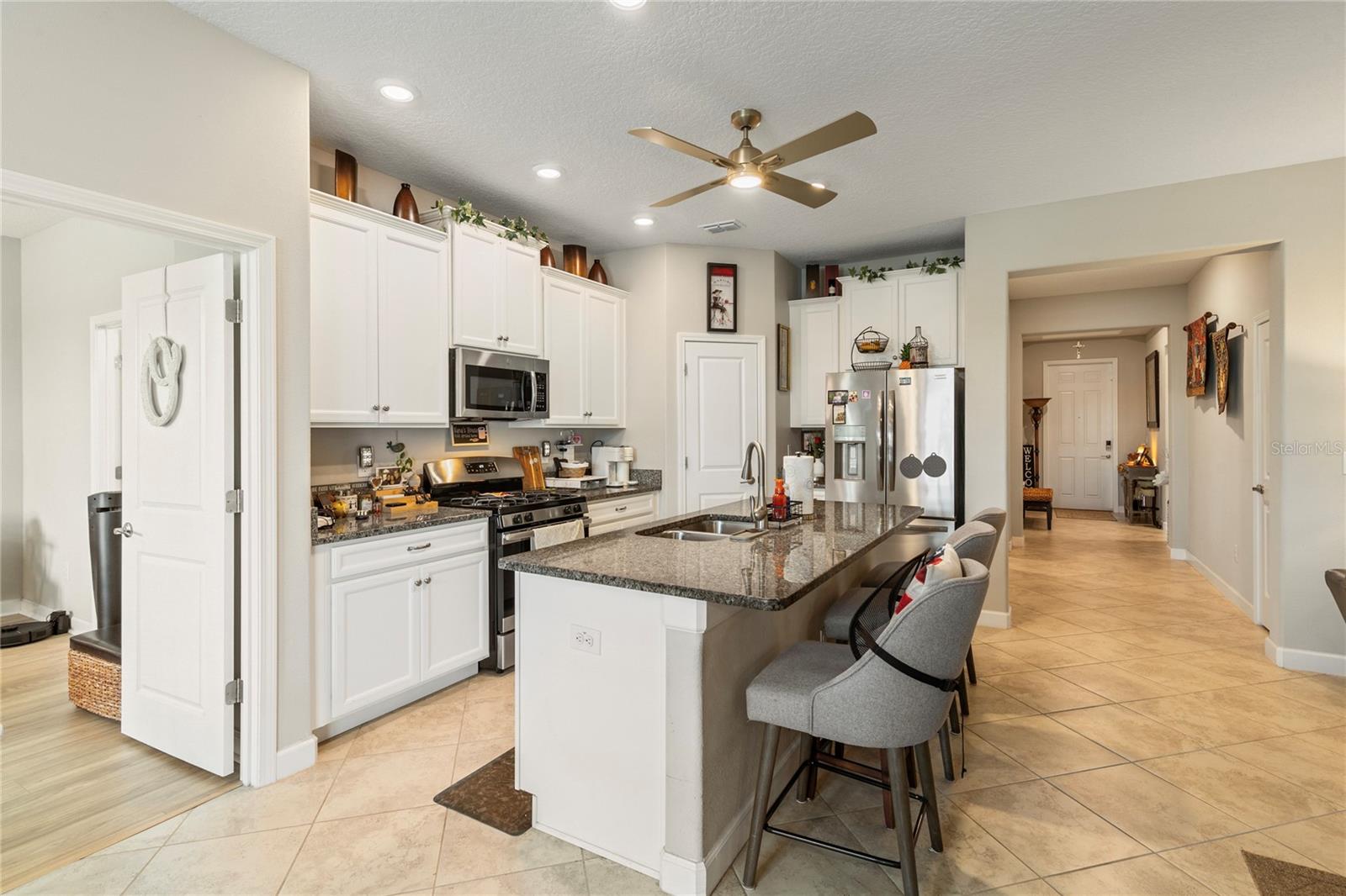 8888 SHADYSIDE LN