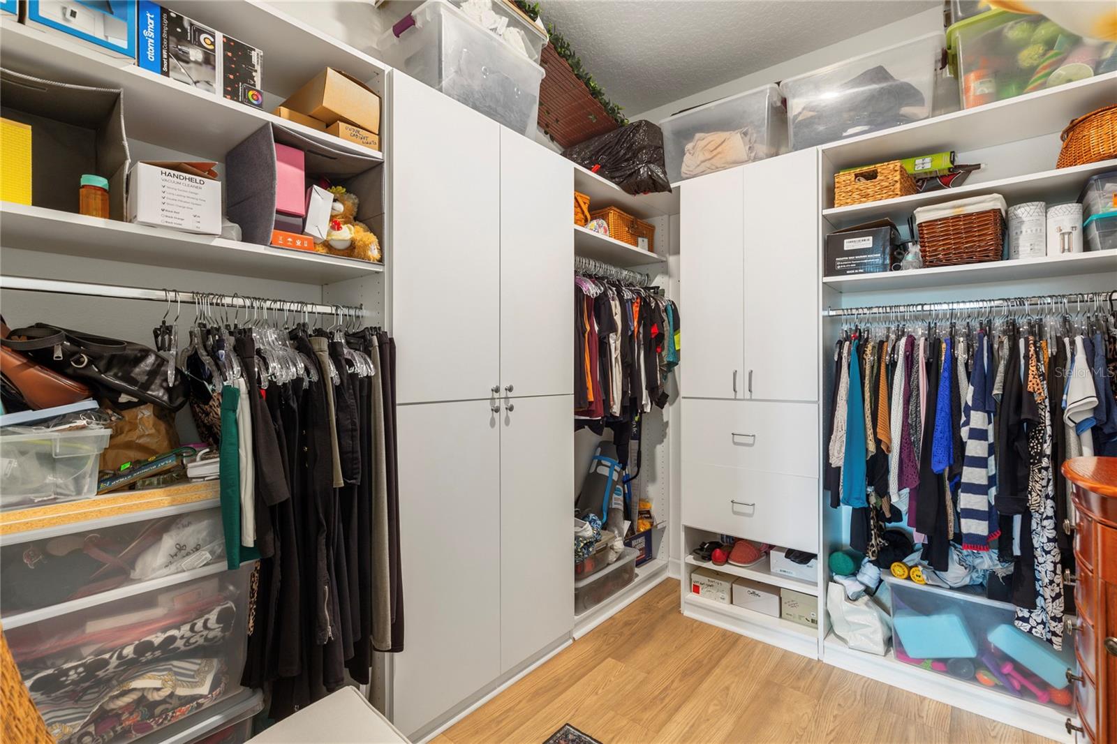 8888 SHADYSIDE LN