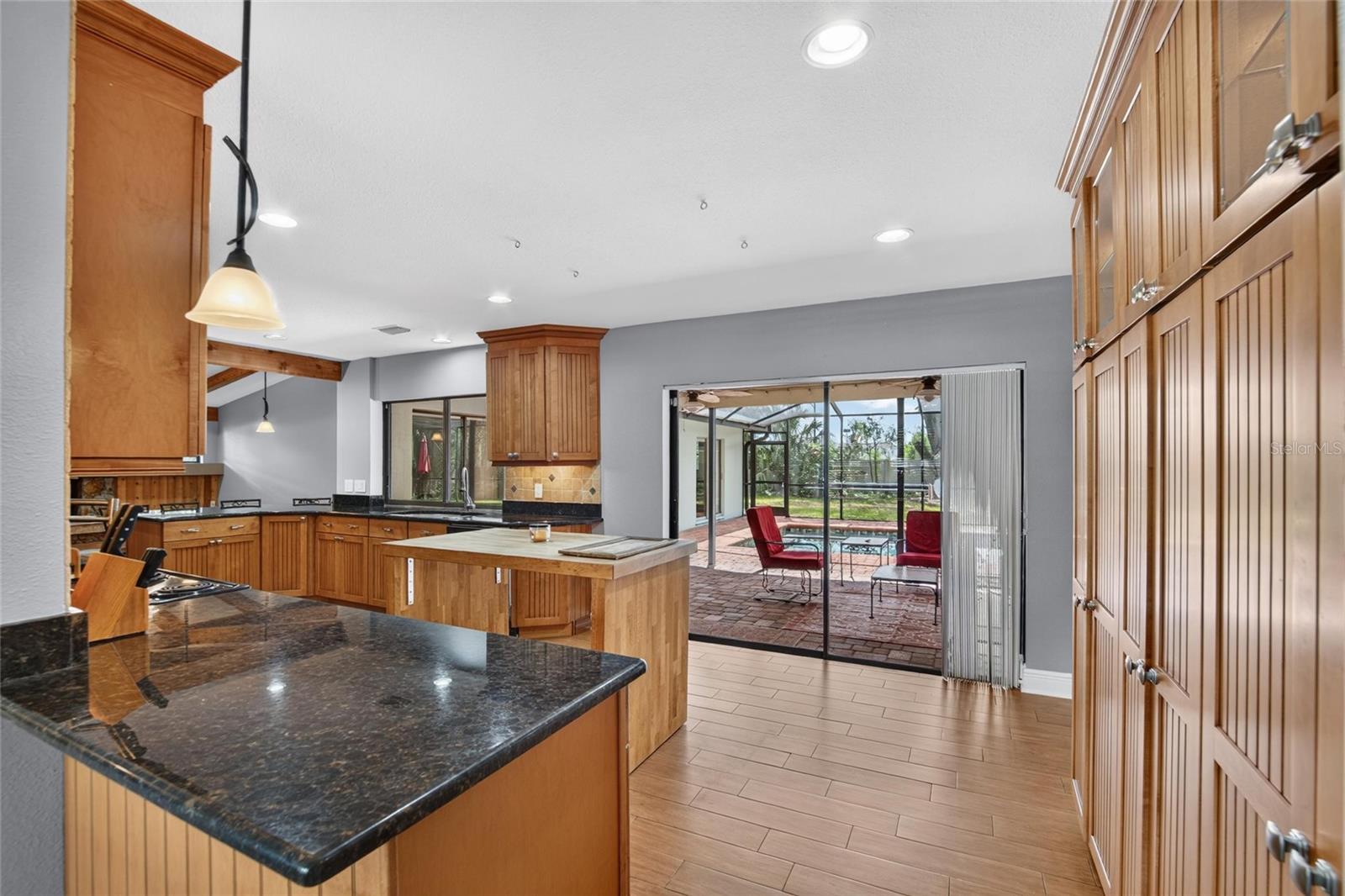 3038 WISTER CIR