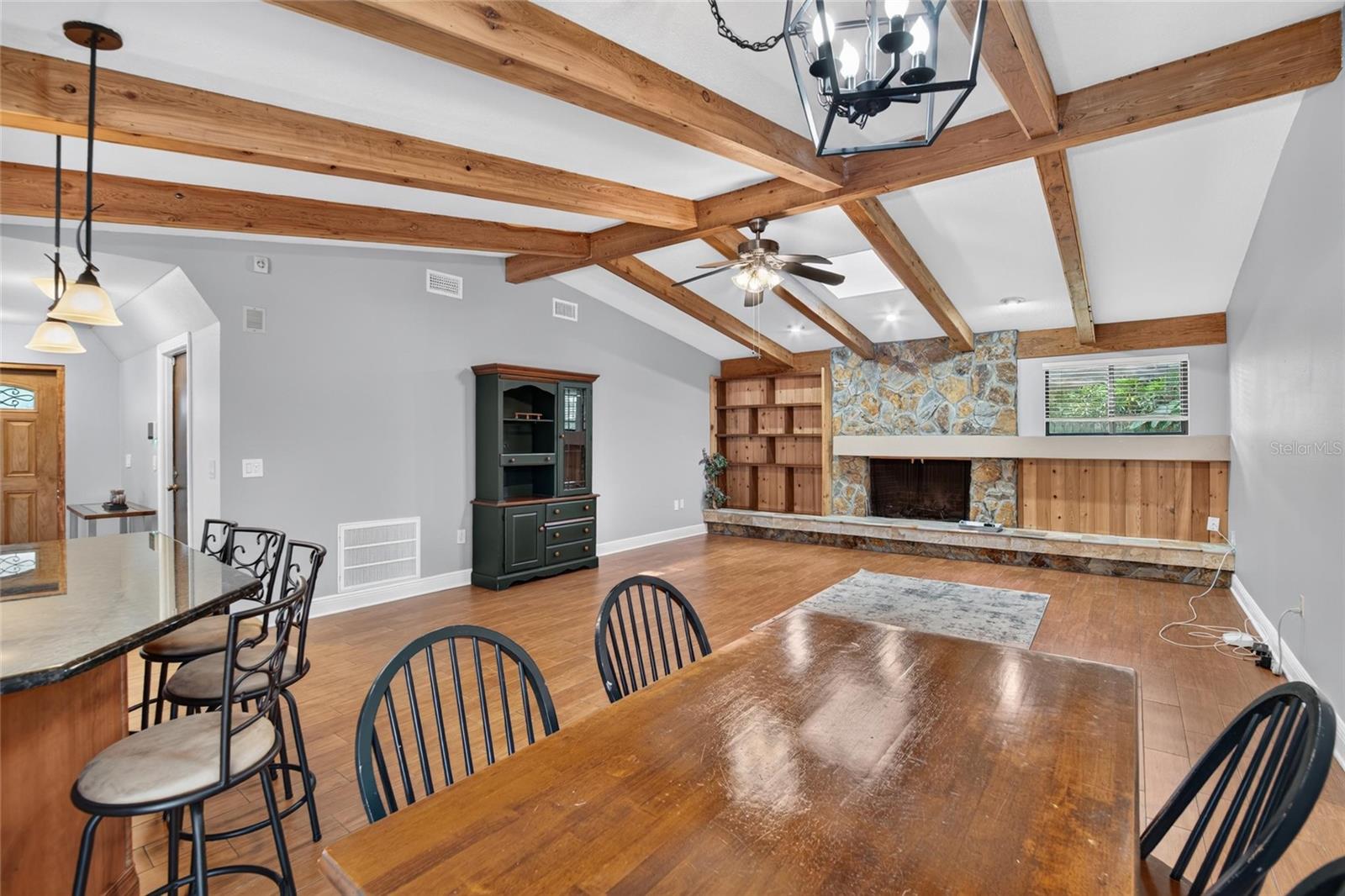 3038 WISTER CIR