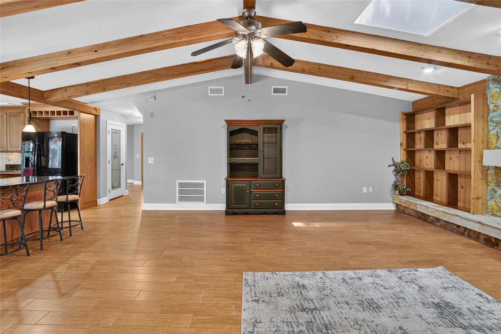 3038 WISTER CIR