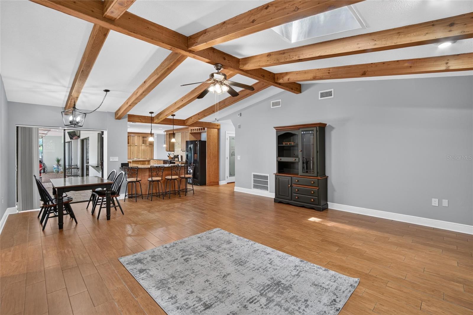 3038 WISTER CIR