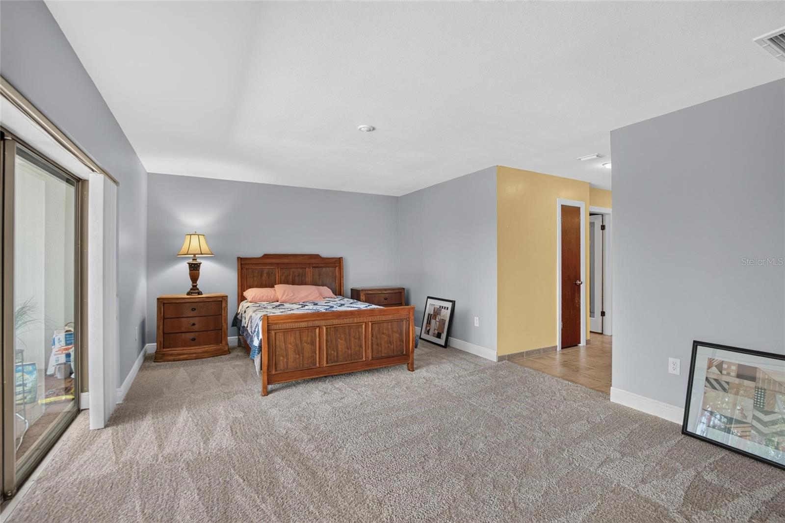 3038 WISTER CIR