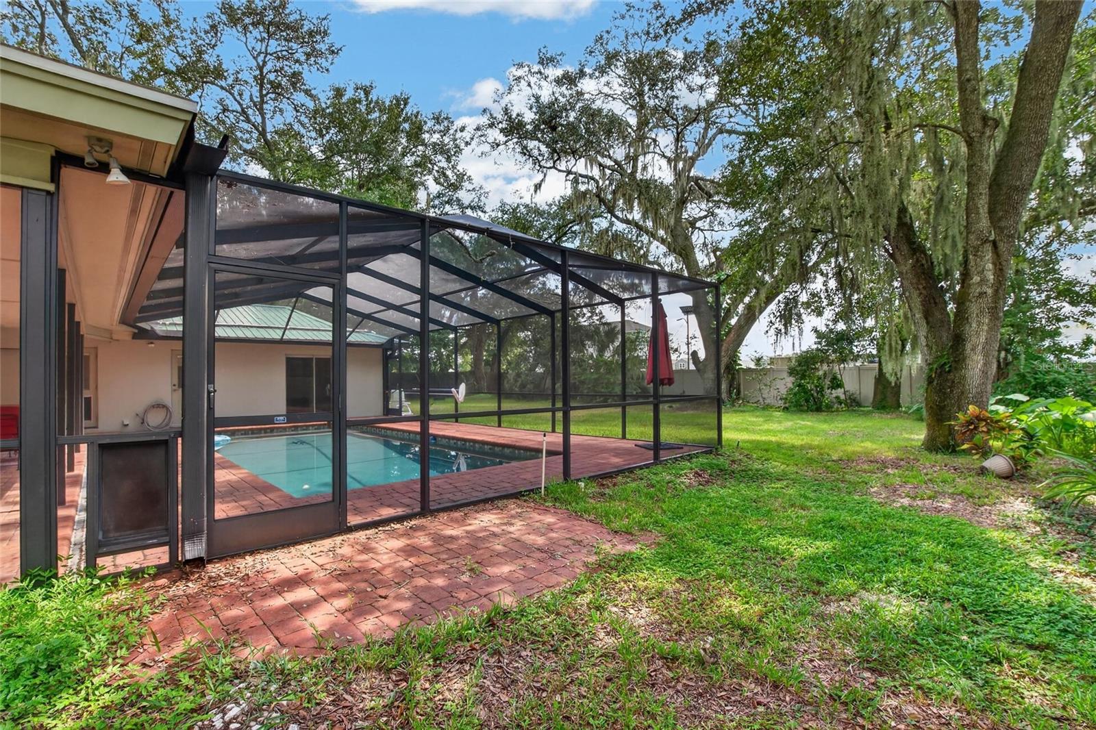 3038 WISTER CIR