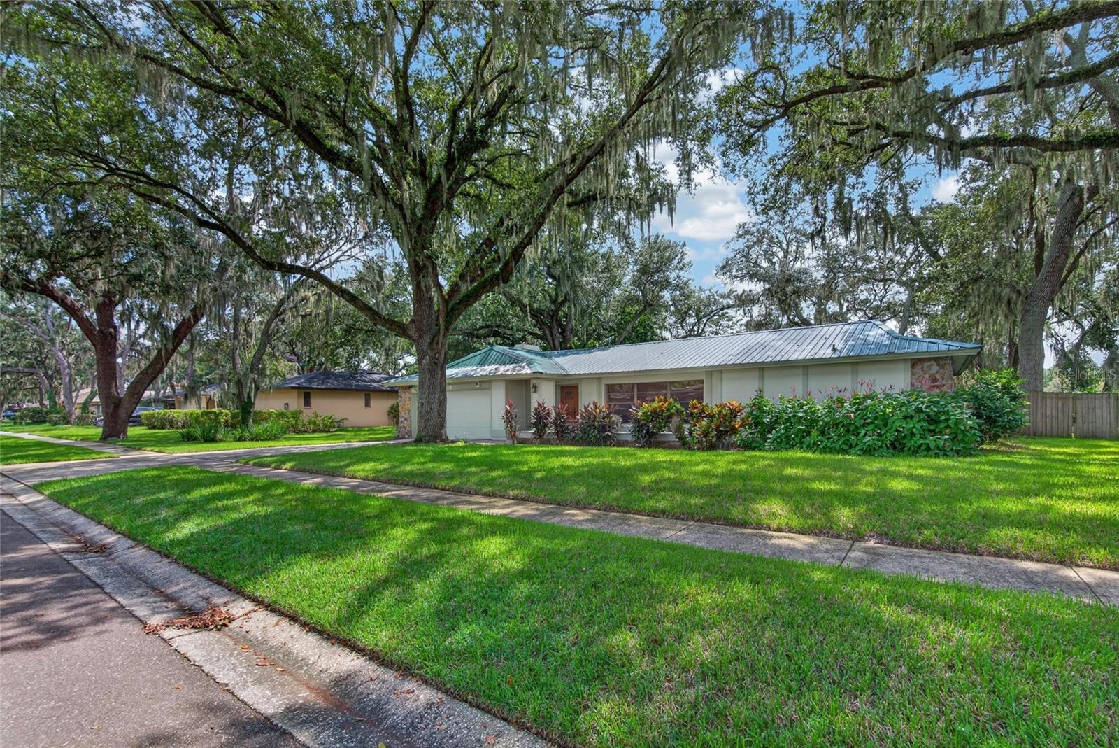 3038 WISTER CIR
