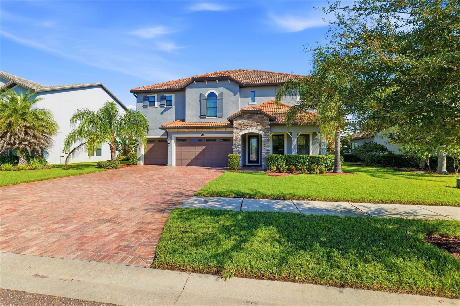 5157 LAKECASTLE DR