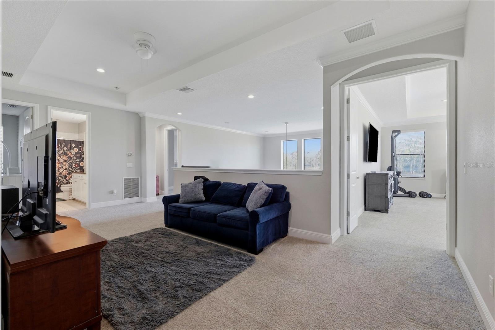 5157 LAKECASTLE DR