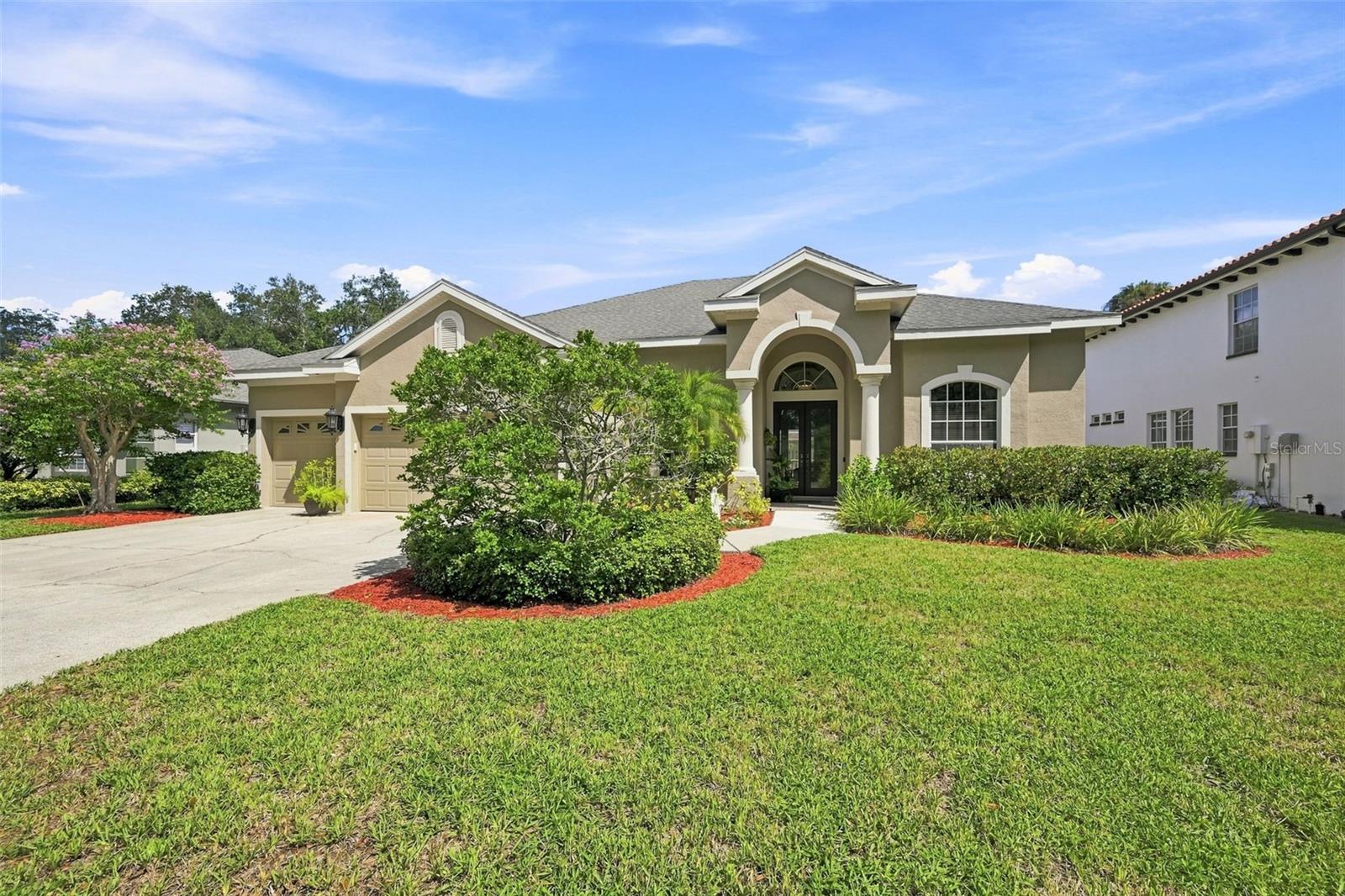 2103 Boot Lake Cir, Tampa