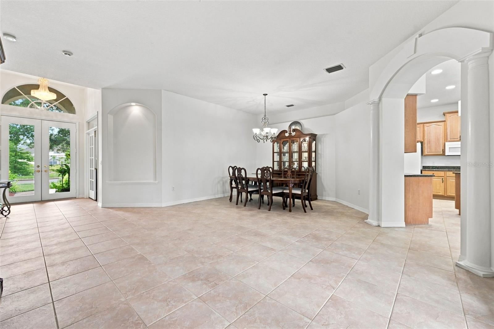 2103 BOOT LAKE CIR