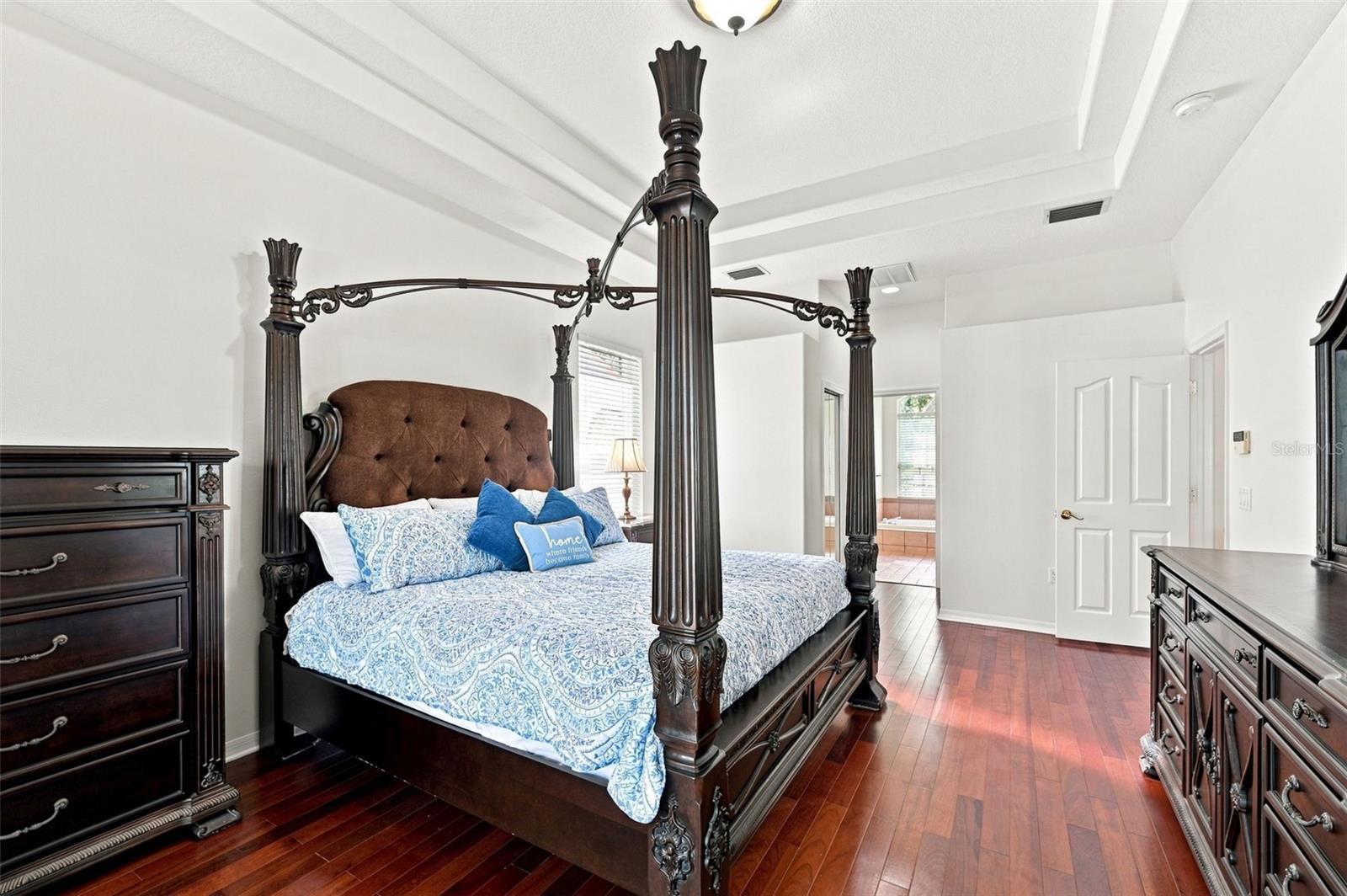 2103 BOOT LAKE CIR