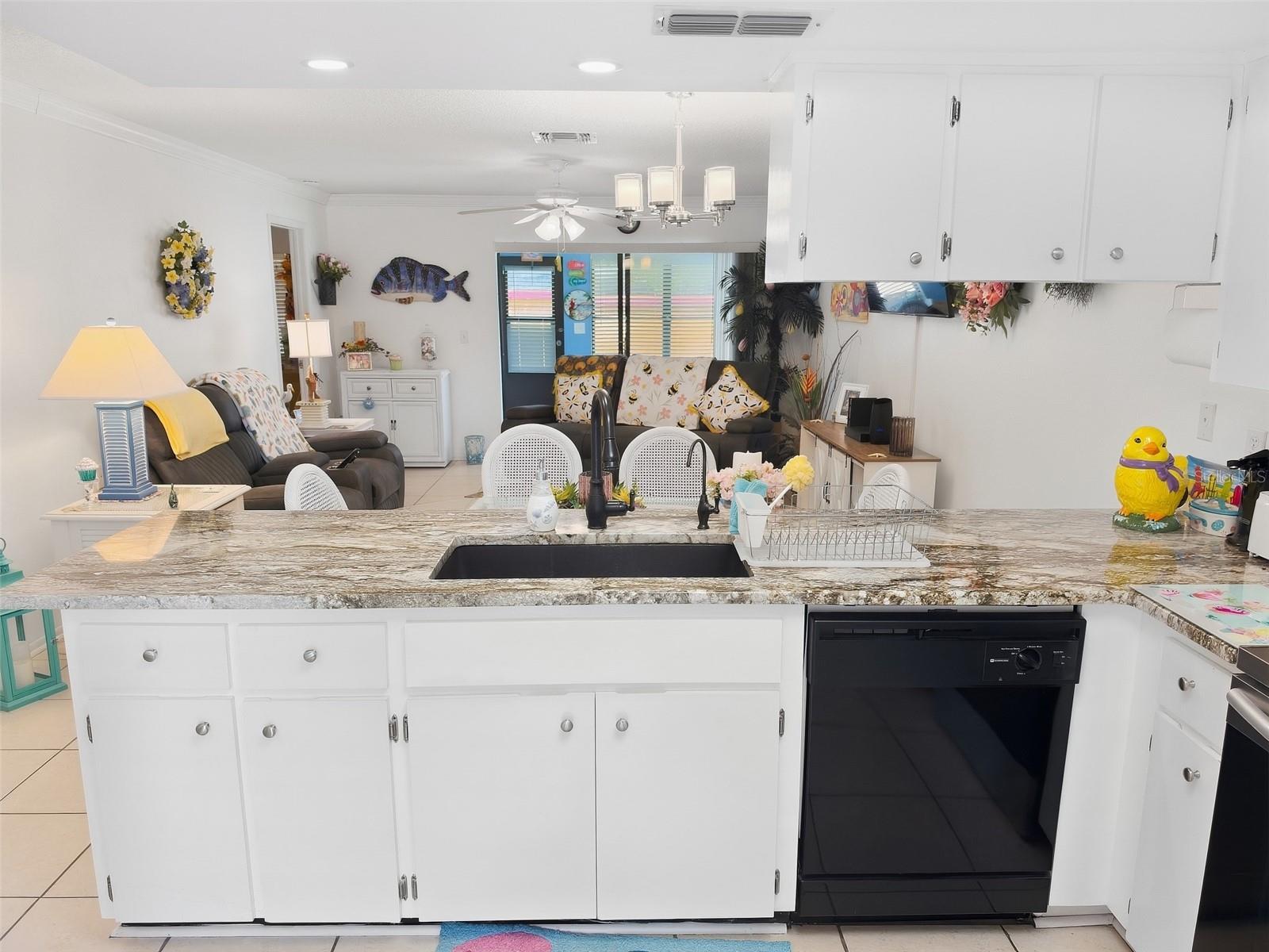 7319 GREYSTONE DR