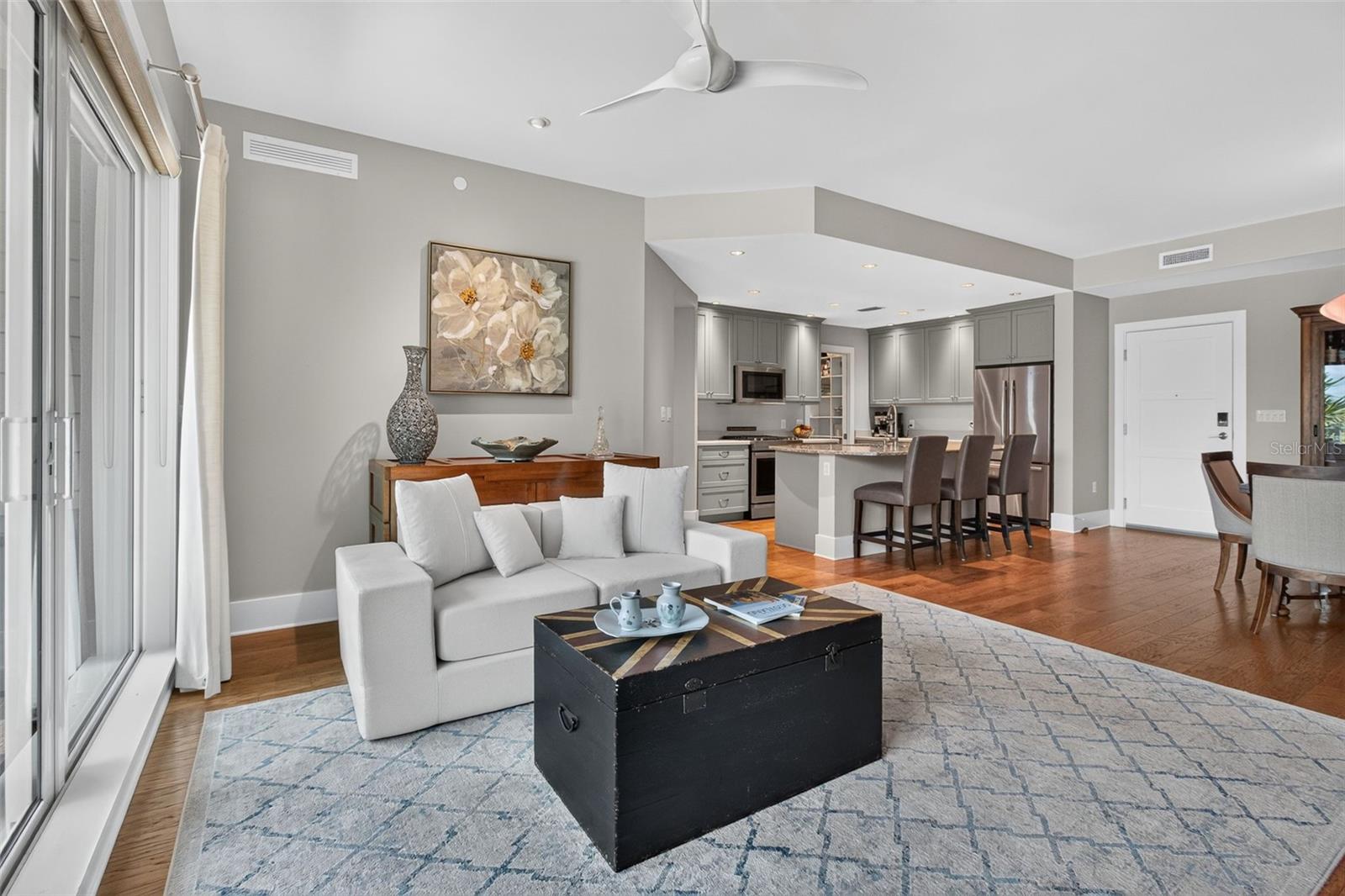 200 MAIN ST #202