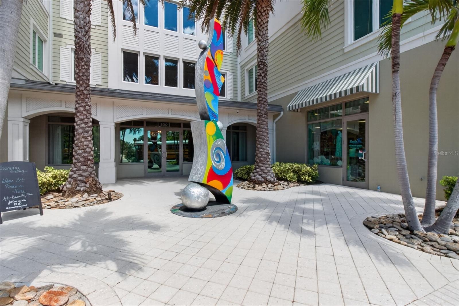 200 MAIN ST #202