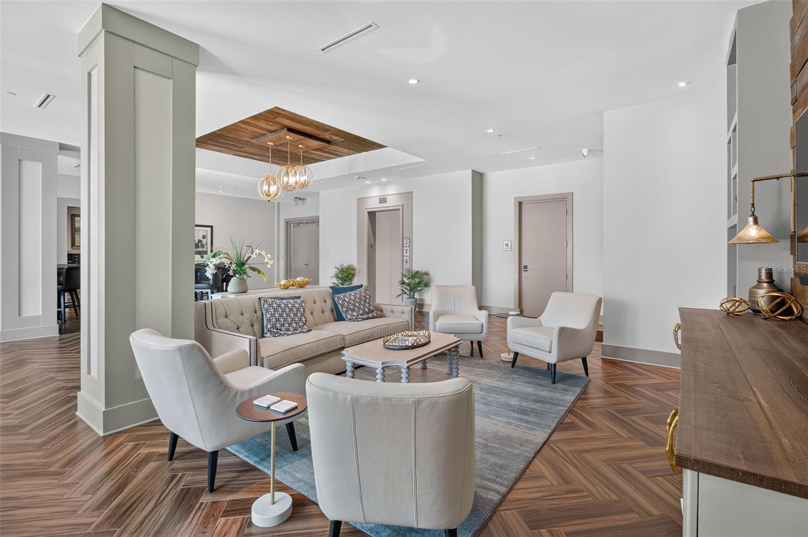 200 MAIN ST #202