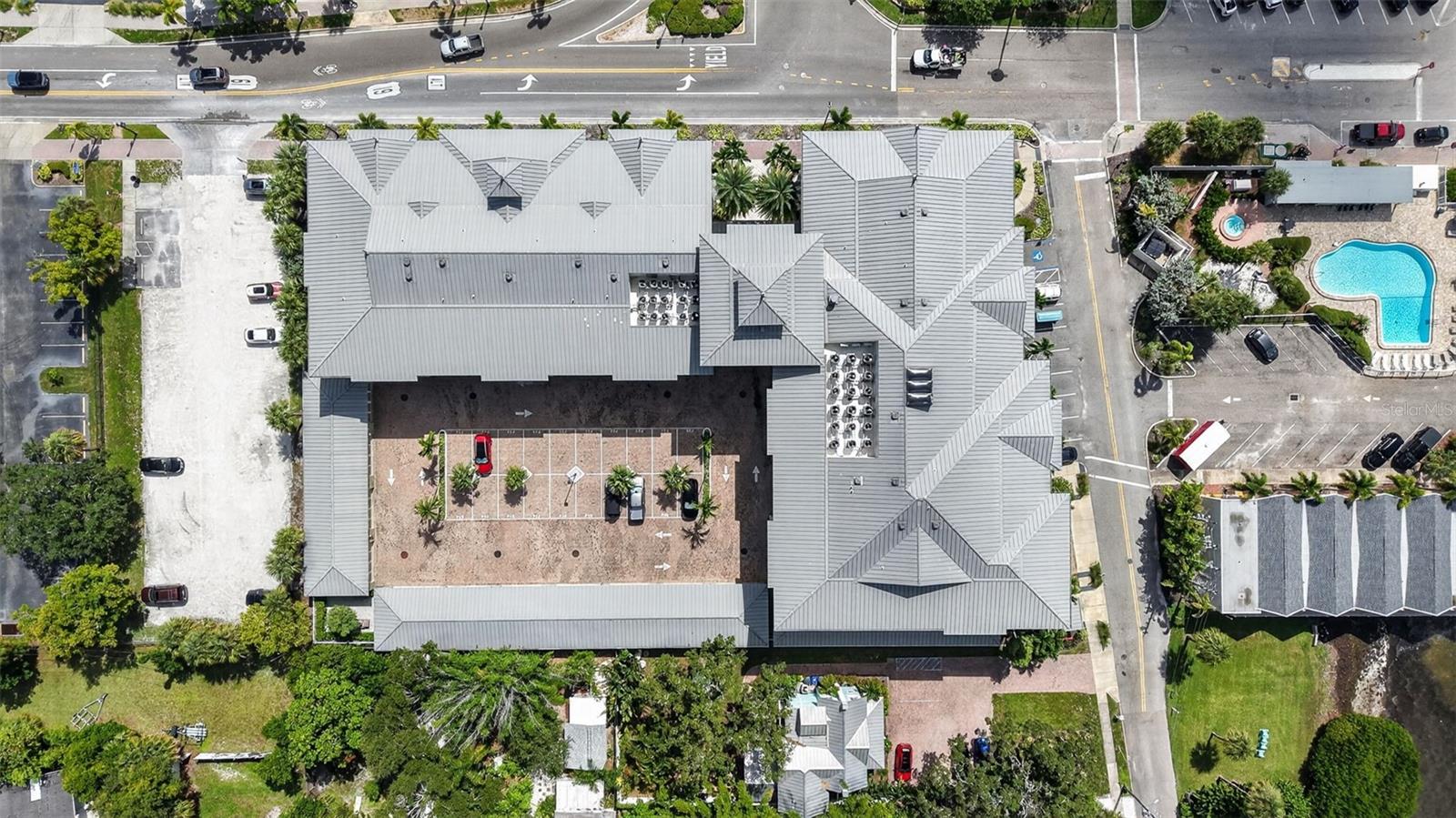 200 MAIN ST #202