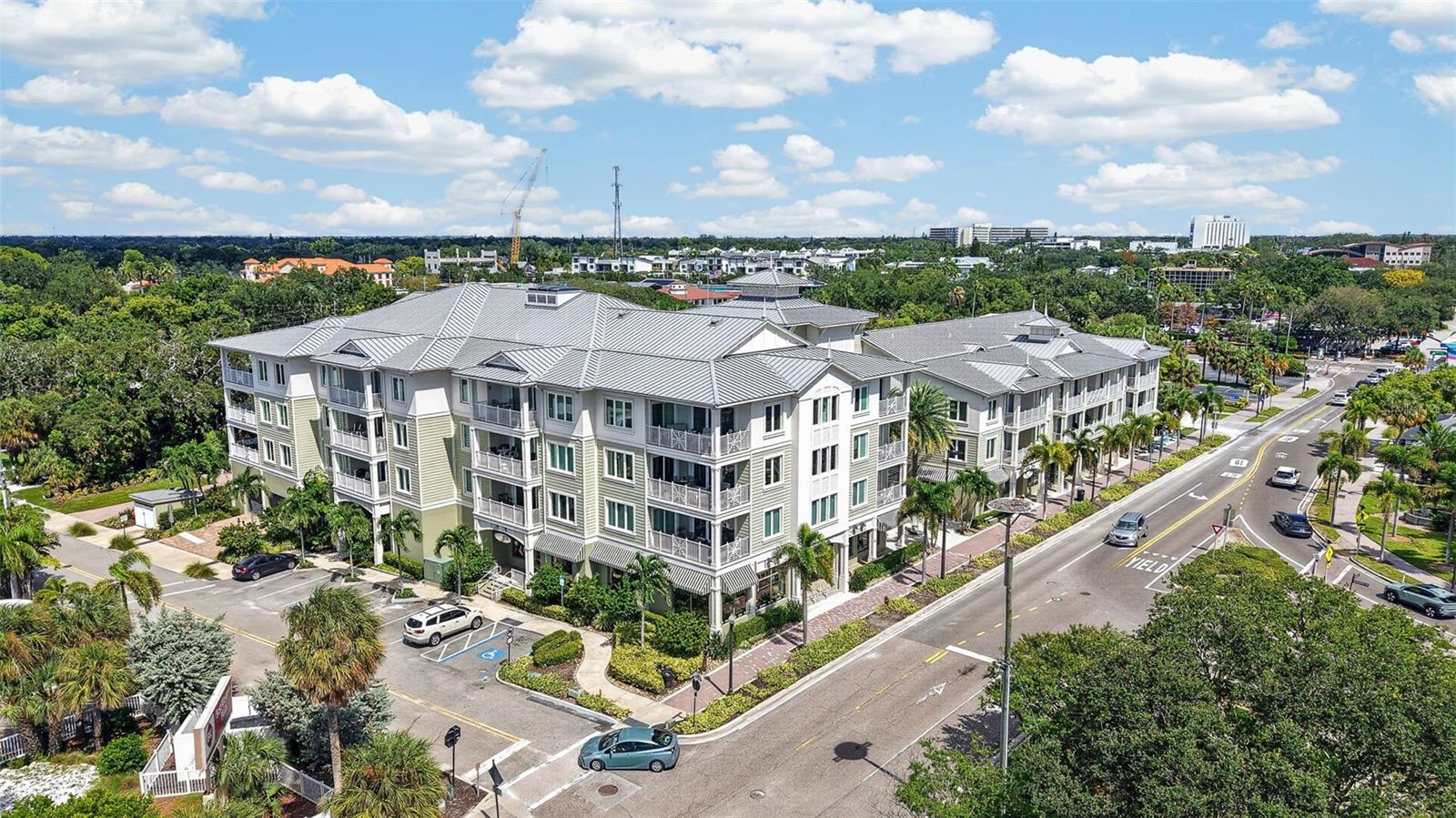 200 MAIN ST #202