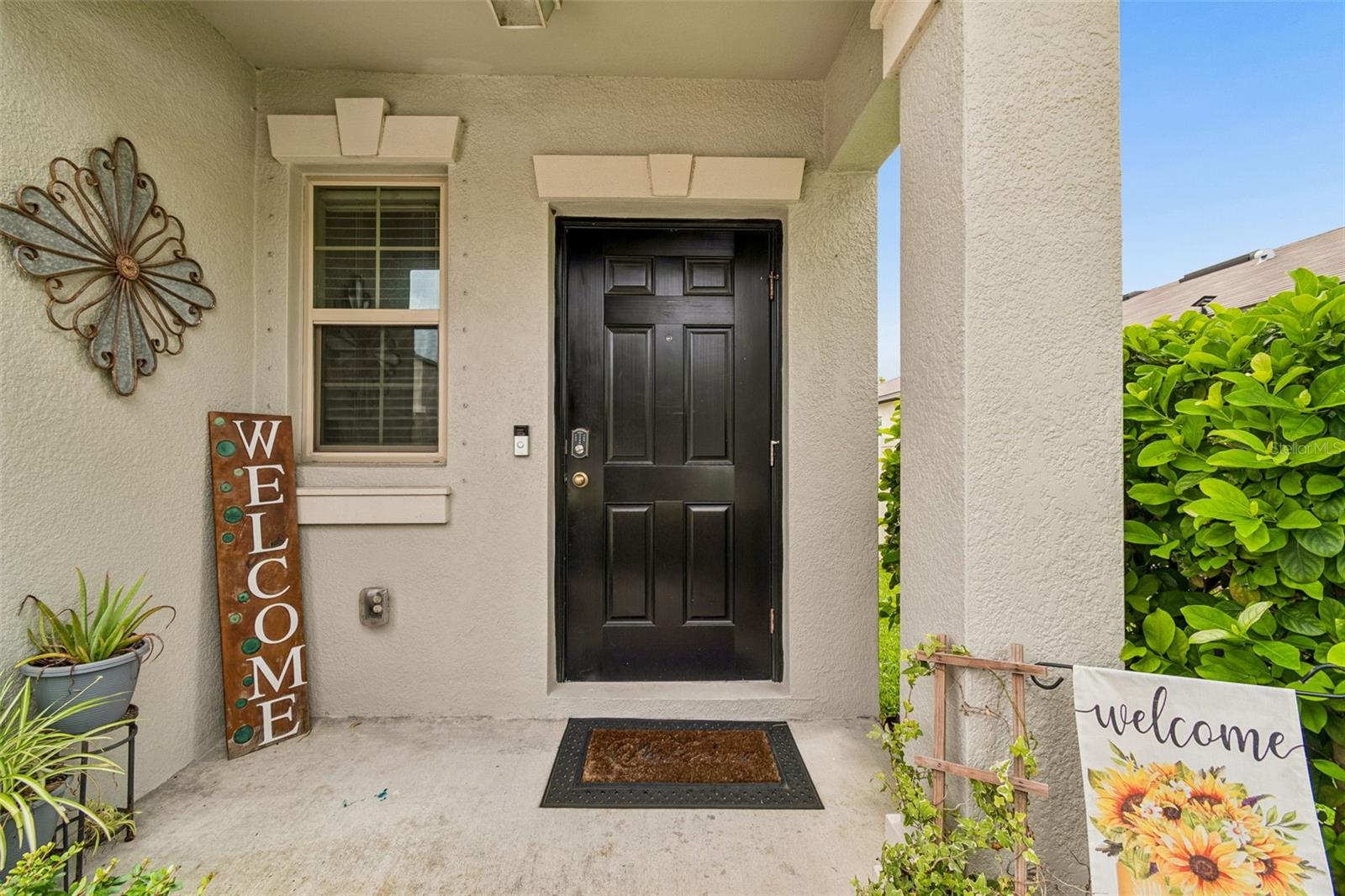 6108 SPRING CRAYFISH AVE